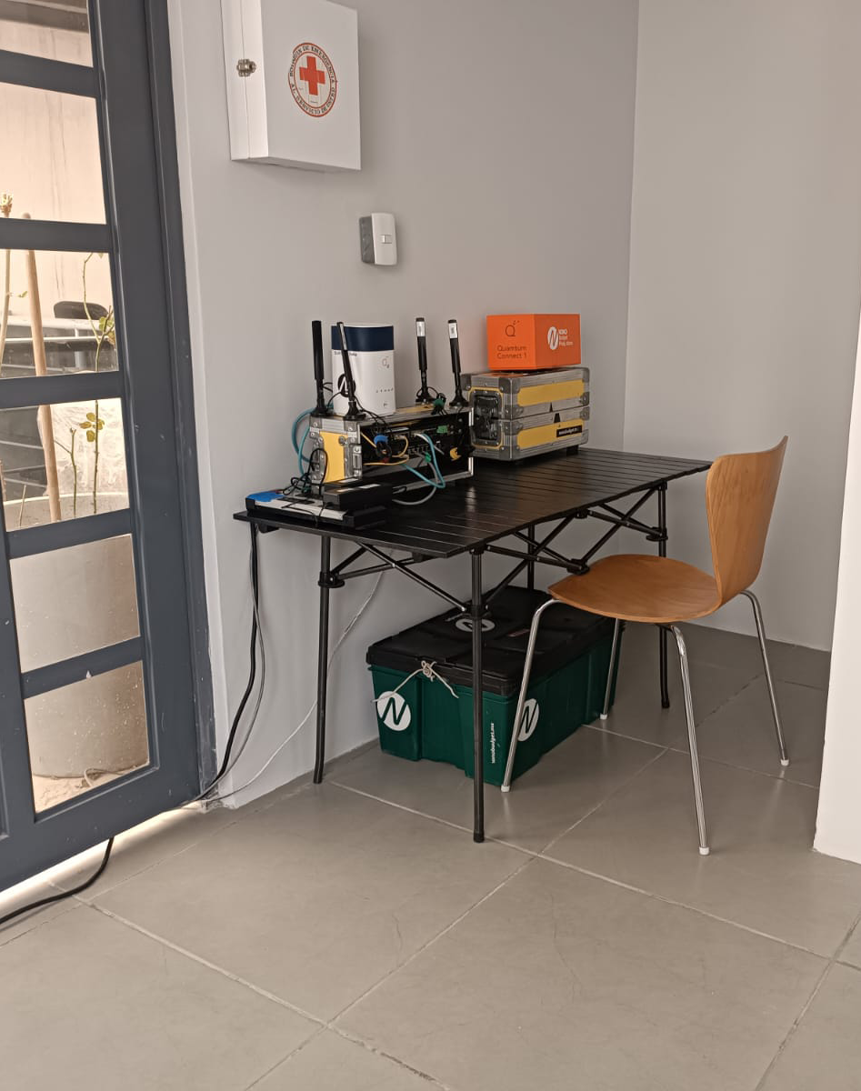 MAX-HD2, Dual 4G LTE Mobile Router, The MAX HD2 gives you blazing fast connectivity on the road with dual embedded cellular modems and SpeedFusion bandwidth bonding, plus a built-in 4-port GE switch to reduce clutter in your mobile deployments.